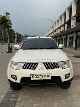 MITSUBISHI PAJERO SPORT EXCEED AT 2011 PUTIH