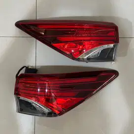 Stoplamp lampu rem Fortuner VRZ 2016 Original