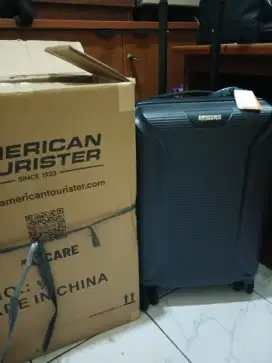 Koper American tourising masih baruu