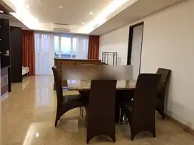 Disewakan Apartemen Royale Springhill kemayoran Furnished Cantik Dan G