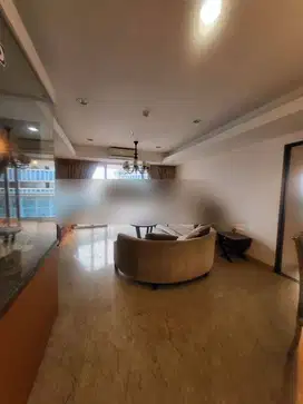 Disewakan Apartemen Royale Springhill Kemayoran 3 BR
