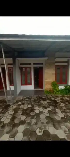 disewakan rumah d cilangkap   jakarta timur