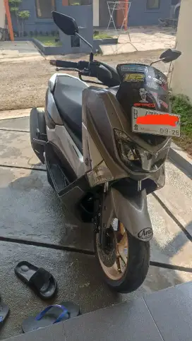 Di jual Nmax grey 2018