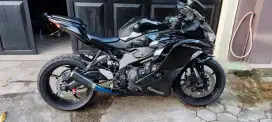 Dijual ZX4R jarang pake Mulus (Nego sampe jadi)