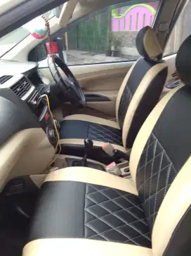 Sarung Jok Mobil Tiga Baris XL 7 Ertiga Expander Avanza Terios Kijang