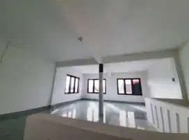 Sewa 3 Lantai Gedebage Bisa Utk Konveksi / Kantor / Tinggal