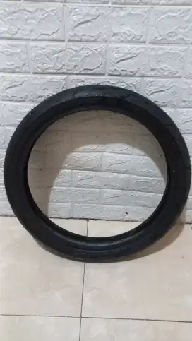Ban 80/80 ring 17 zeneos tublles