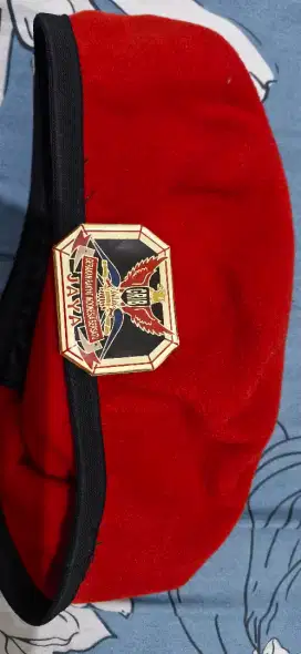 Baret merah kopassus