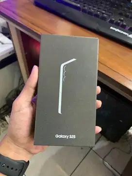 samsung s25 12/256Gb new