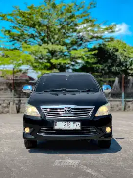 Toyota Innova G bensin 2012 hitam manual
