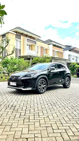 Lexus NX200 F-SPORT 2016 TERMURAH