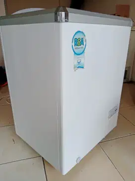Di jual freezer box sleding RSA mulus siap pakai..