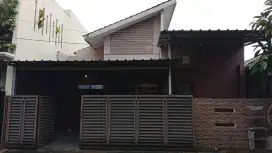Disewakan rumah KOMPLEK SEDAYU VILLAS (dekat studio alam TVRI)