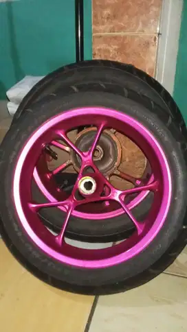 Velg aerox depan belakang + ban Pirelli anggel scooter & maxxis