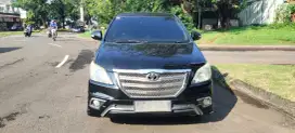 Innova v luxury 2015