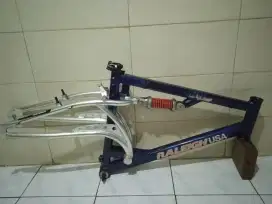 Frame sepeda mountain bike retro vintage Raleigh usa