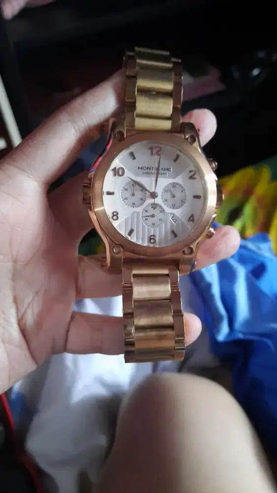 Jam mont blanc warna gold tali stainless