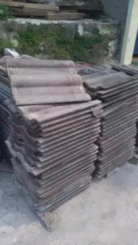 Dijual genteng beton bekas perumahan