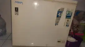 Dijual Box freezer/cool box merk AQUA 200 liter