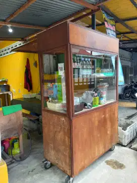 Steling  kayu dengan penutup
