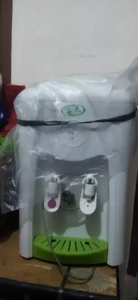 Dijual bekas masih normal, air panas dan air dingin