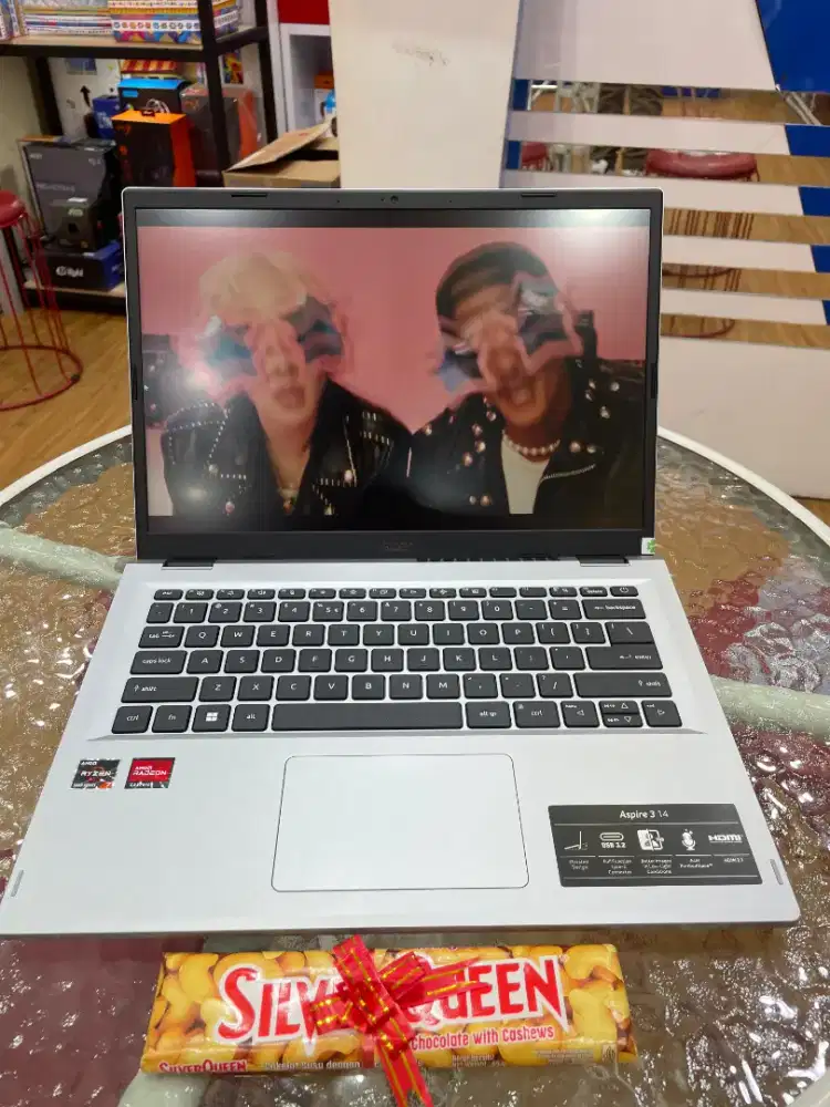 LAPTOP ACER A314 AMD RYZEN 7