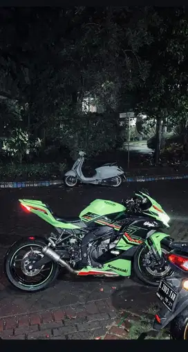 zx 250 rr (2024 akhir)
