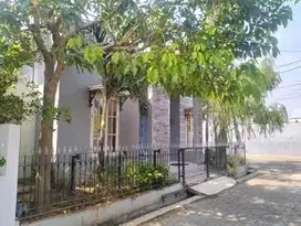Cluster Aman One Gate - Rumah Cantik Semi Furnished Dkt Sekolah