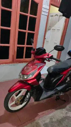 Jual motor beat karbu thn 2011