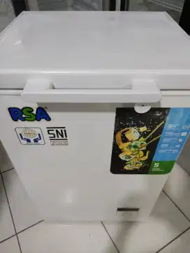 Freezer box merek RSA kapasitas 100 liter