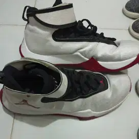 Nike Air Jordan Fly Unlimited PXF Basket Pria