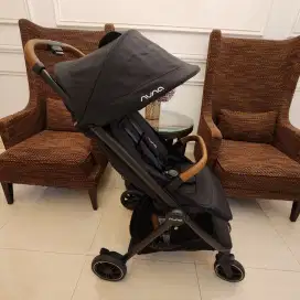 Nuna TRVL | Caviar | Baby Stroller | Traveling | Cabin Size | Full Set