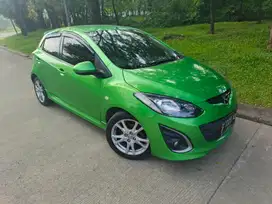 Mazda 2 2010 Bensin