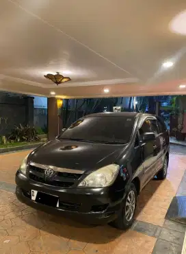 INNOVA G A/T BENSIN 2005 HITAM