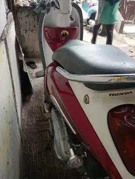 Scoopy karbu 2012