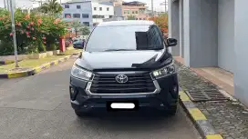 Toyota kijang innova v diesel 2021 hitam matic