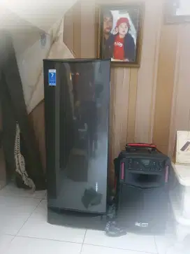 Flash sale Kulkas 1 pintu