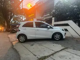 Honda Brio E CBU 2013