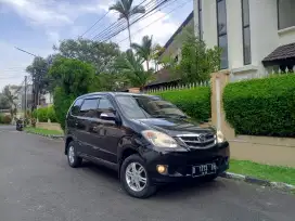 Daihatsu Xenia 2011 Bensin
