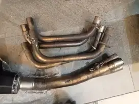Kenalpot Kawasaki ninja ZX-25rr Akrapovic