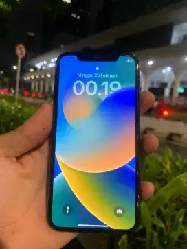 cari iphone xr 64/128