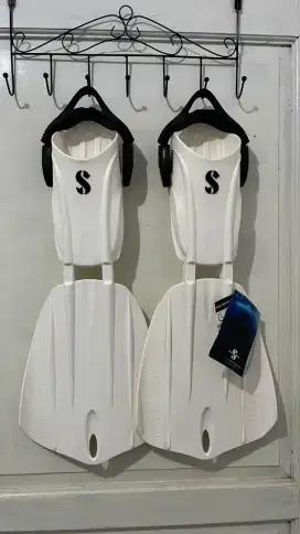 SCUBAPRO Fin Seawing Nova Open Heels White uk. Medium SCUBA PRO