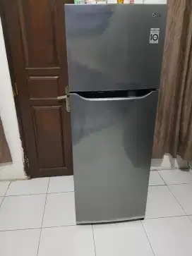 Kulkas LG Inverter (Tidak Dingin/ baru diservis dingin, kembali panas)