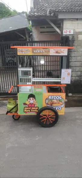 gerobak es buah-buahan/ es jeruk/ kopi/ minuman/ gorengan/ DLL