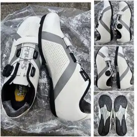 Sepatu Santic size 41