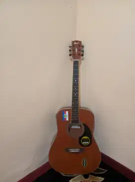 Dijual Gitar Akustik Elektrik Cort Masih Mulus Banget
