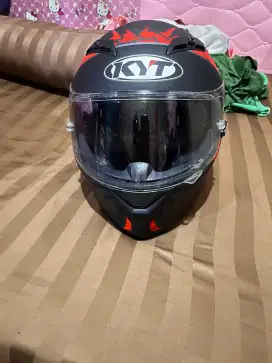 DI JUAL HELM KYT FULL FACE UKURAN L