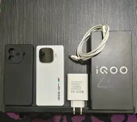 Iqoo Z9 5G 12/256 Pemakaian 5 Bulan