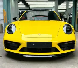 Porsche 911 Carrera 4 GTS 2022