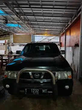 Nissan Terrano 2003 pajak hidup